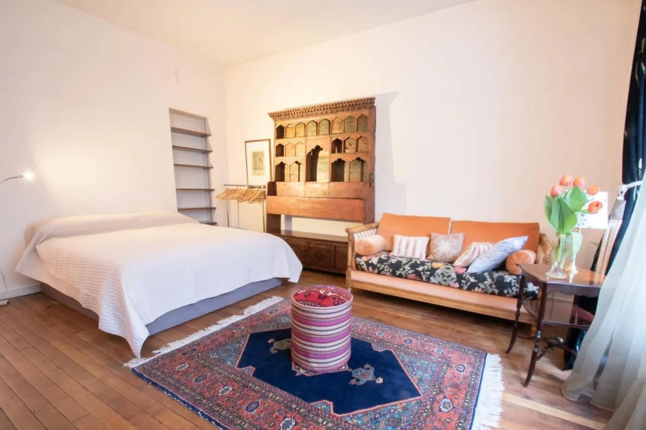Spacious 50 M Cocoon In The Heart Of Paris 17Th Apartment